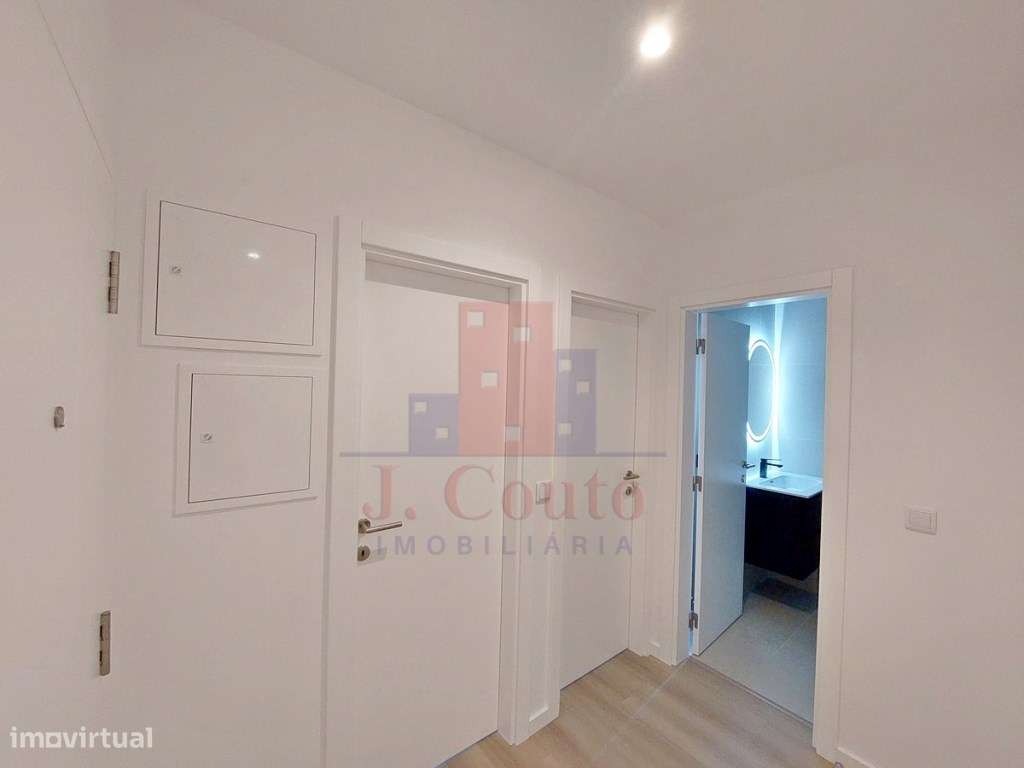 Apartamento T2 em Caldas da Rainha-16