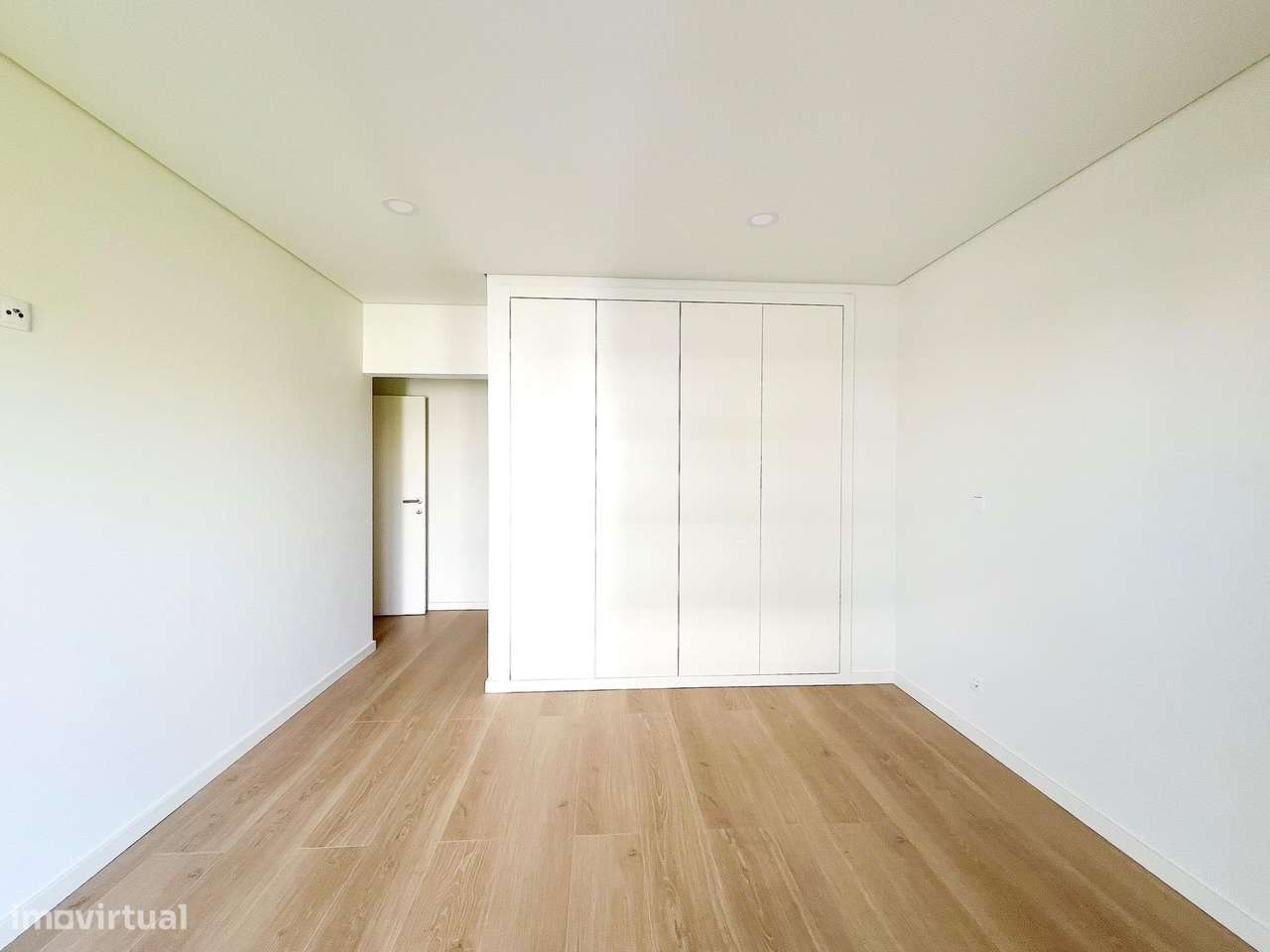 T2 novo c/ estacionamento e varanda - URBANIZAÇÃO MOINHOS DO...-39