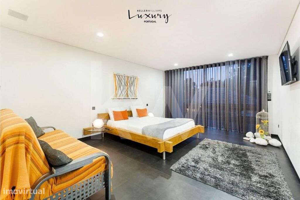 Quinta paradisíaca em local calmo e recatado para viver com qualidade-20