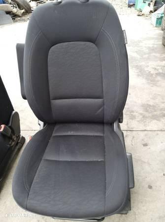 Interior complet scaune textil isofix hyundai ix20 jc dupa 2011 - 2