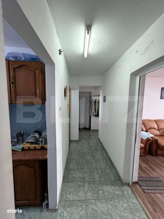 Apartament ultra-spatios de 3 camere, decomandat, 80 mp - Imagine principală: 3/8