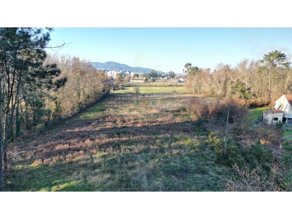 Terreno para construção para venda em Valença - Grande imagem: 2/11