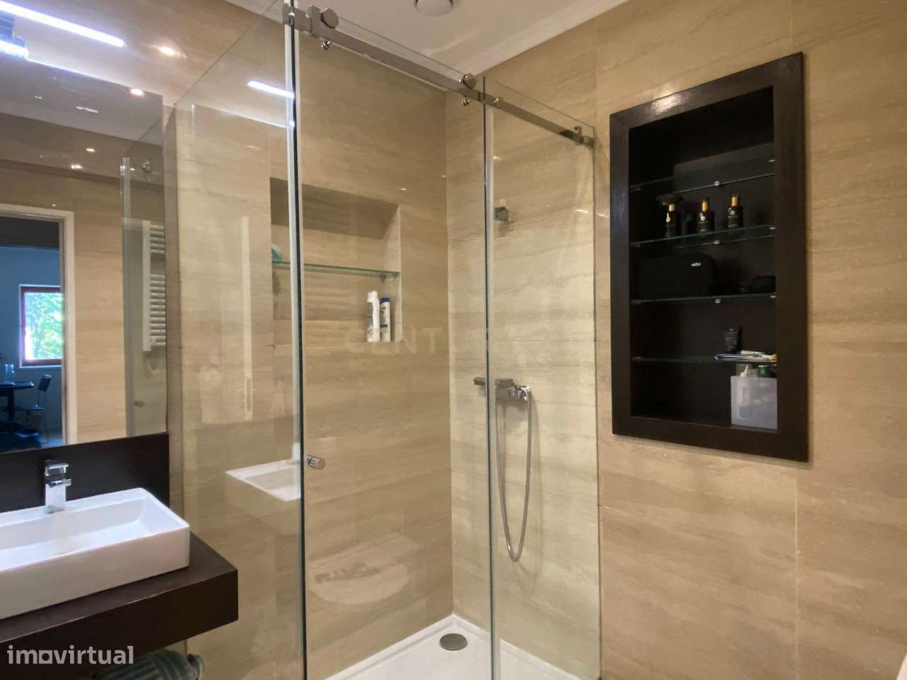 Moradia T6 com Piscina e 4 Frentes, junto ao mar, Leça da Palmeira, Ma-3