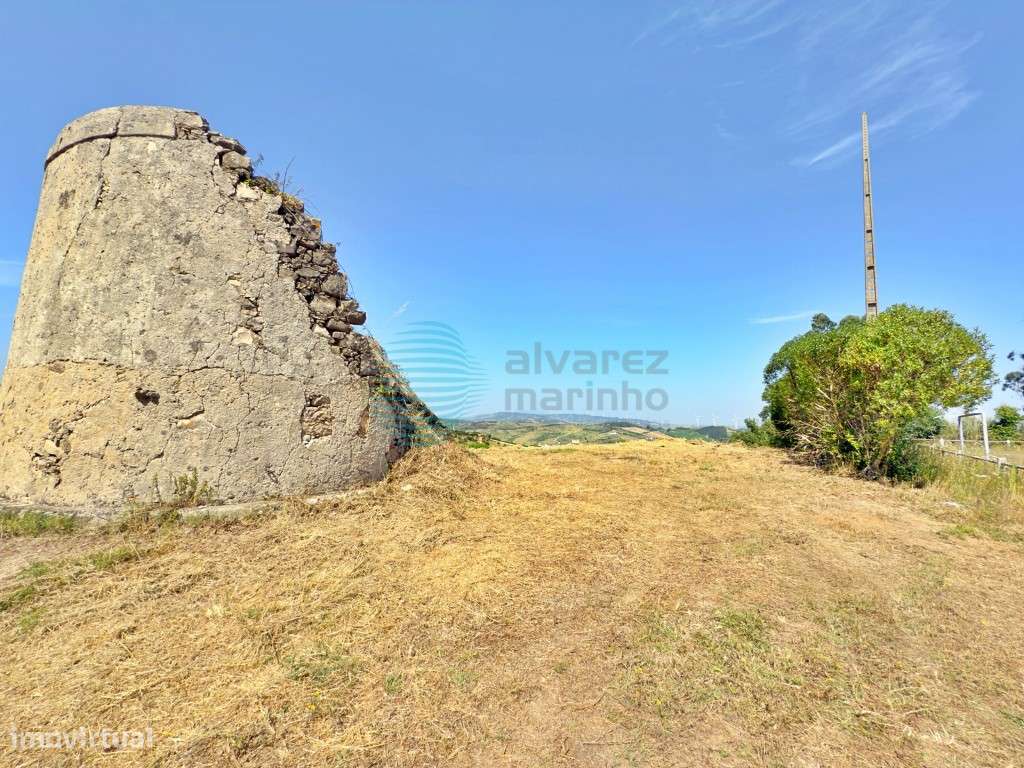 Terreno urbano com a melhor vista sobre a cidade de Torres Vedras-13
