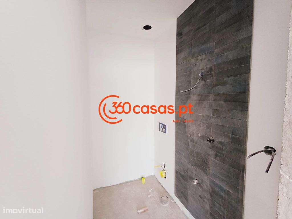 Apartamento T2 com garagem em Almancil-15