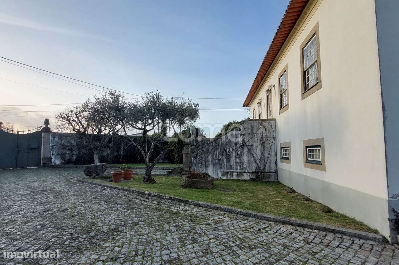 Quinta T4 com Terreno de 1.800 m² em Nogueira do Cravo-54