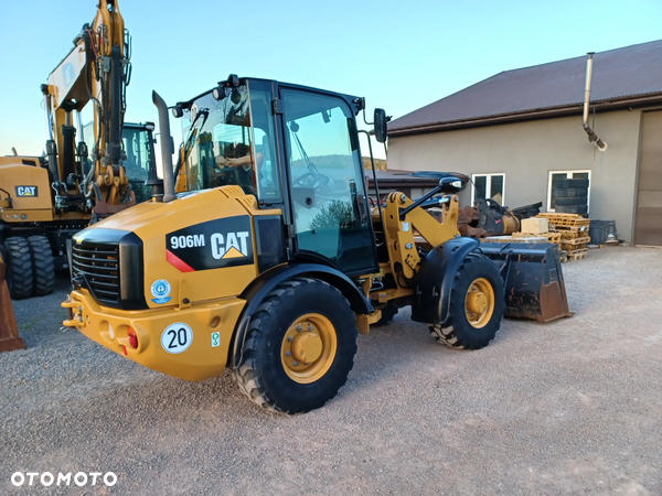 Caterpillar CAT 906 M - 11