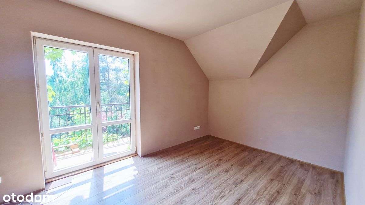 dom z pięknym ogrodem obok Wadowic-14