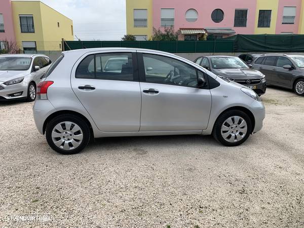 Toyota Yaris 1.33 VVT-i Comfort - 9