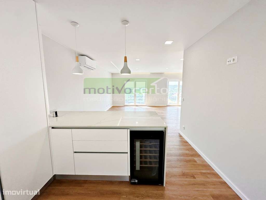 Nova Moradia T3 perto de Belas, Sintra. O Seu Refúgio de Conforto-8