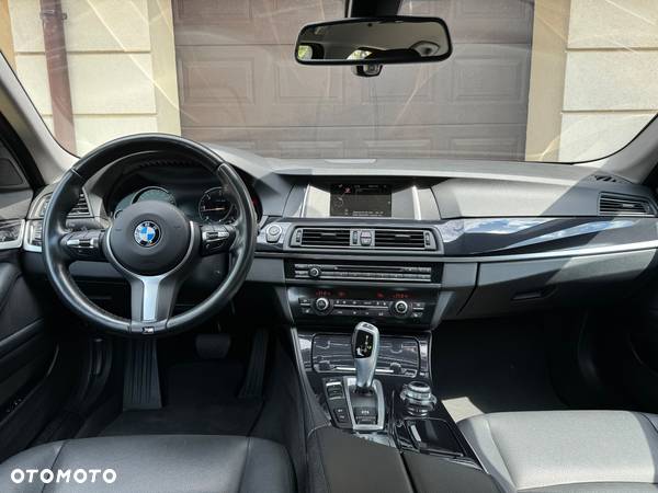 BMW Seria 5 520d xDrive Luxury Line - 4