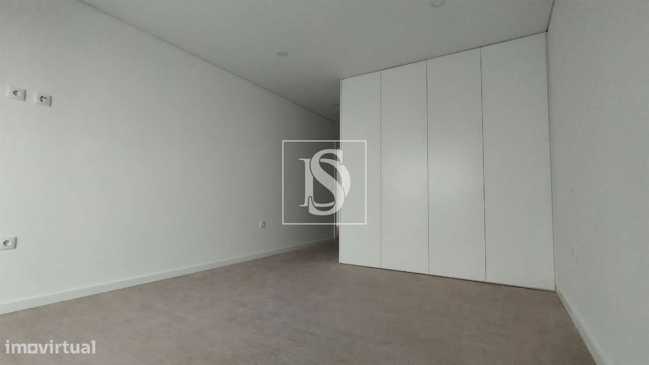 Apartamento T2 Venda em Esgueira,Aveiro-20