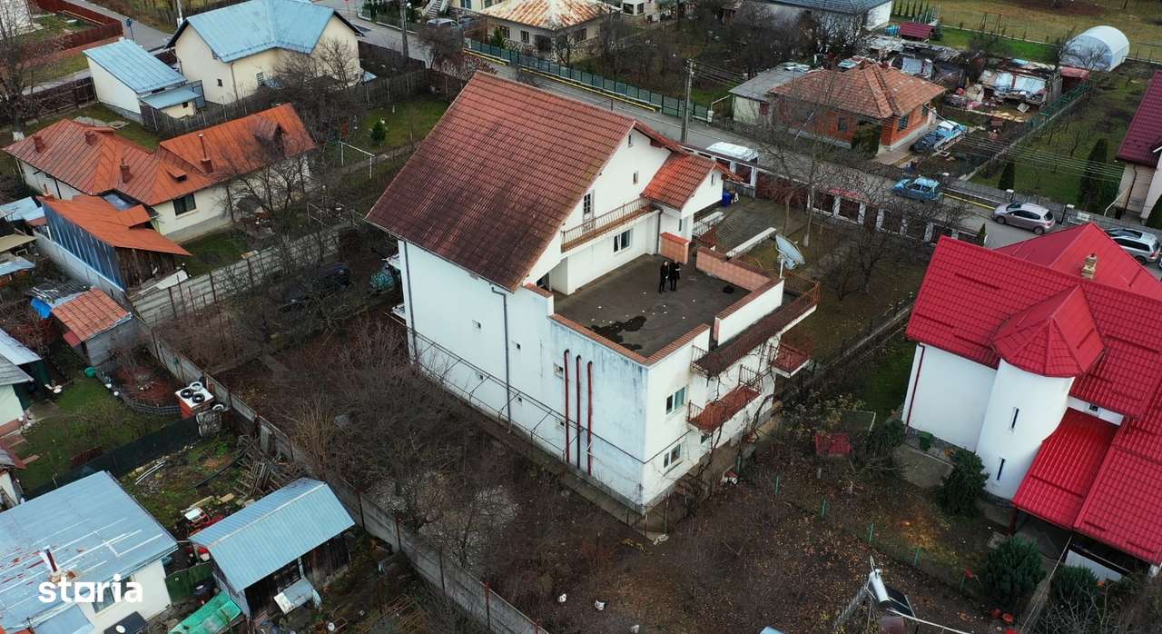 Oportunitate Exclusivă de Investiție în Câmpina Vila 12+ camere 750 mp-3