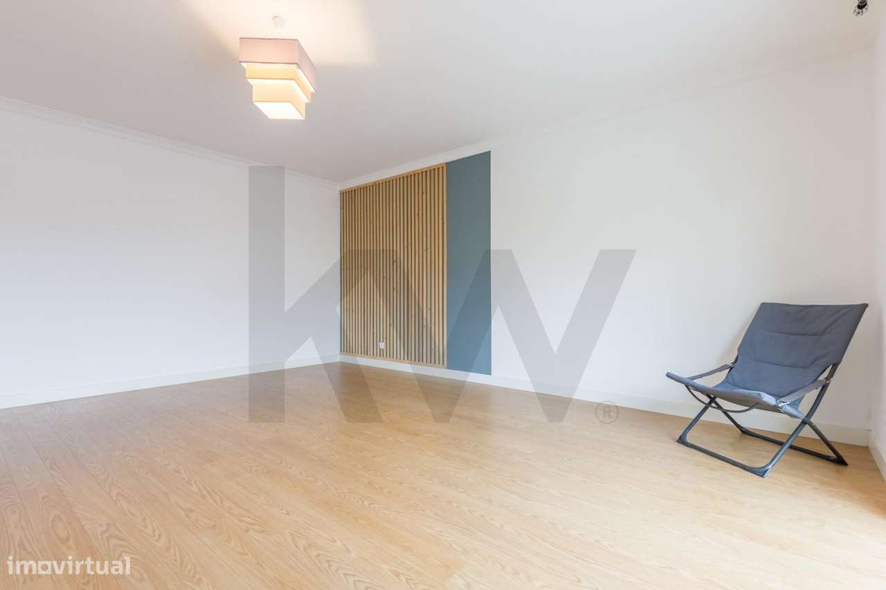 Apartamento T2 para Arrendamento em Polima – São Domingos de Rana | Va - Grande imagem: 4/25