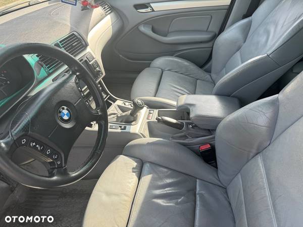 BMW Seria 3 330d - 5