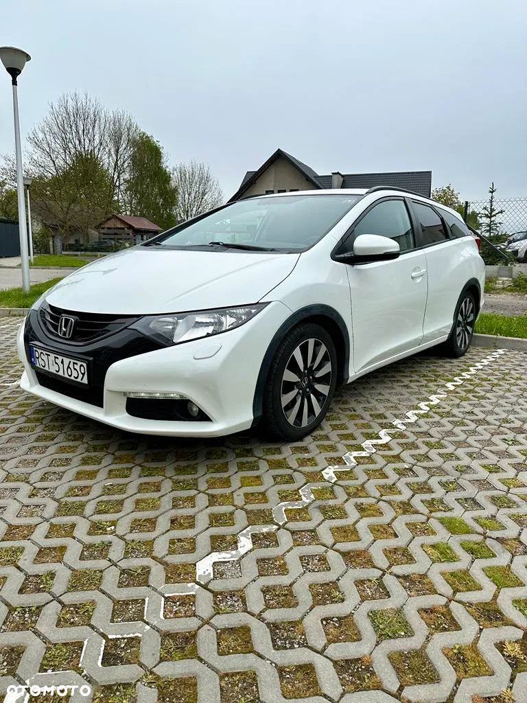 Honda Civic Tourer 1.8 i-VTEC Elegance - 3