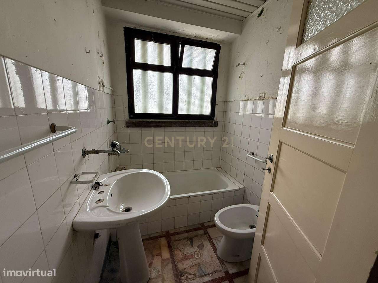 Moradia de 2 pisos independentes, Entroncamento - Grande imagem: 5/20