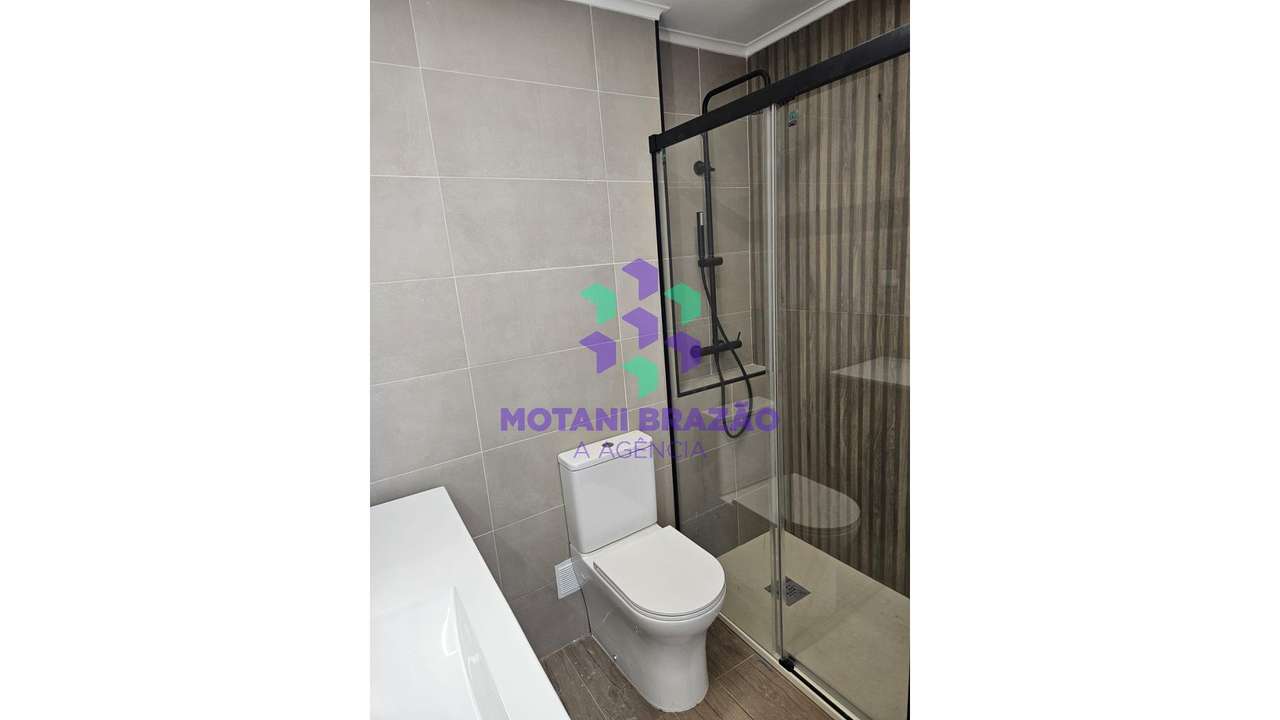 Apartamento T2  Almada-7