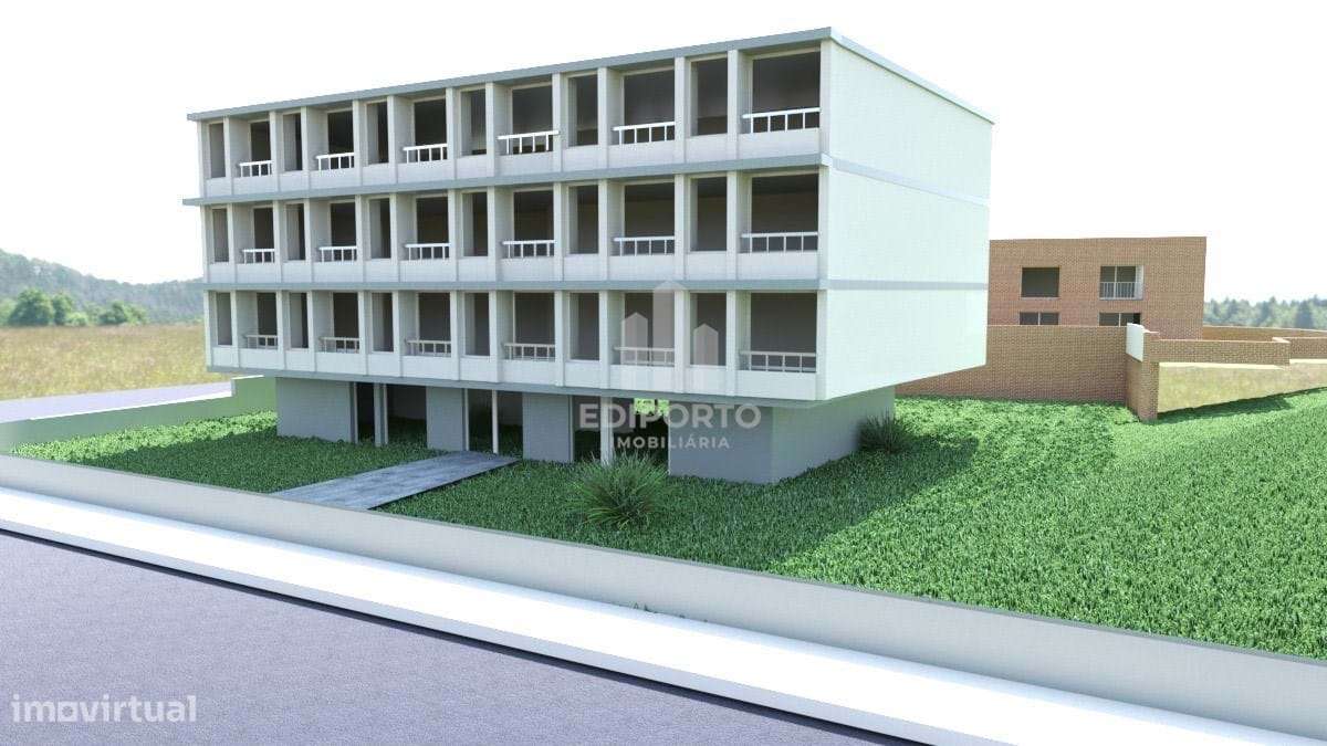 Moradia e Terreno com 3.000 m² em Lordelo- Paredes-3