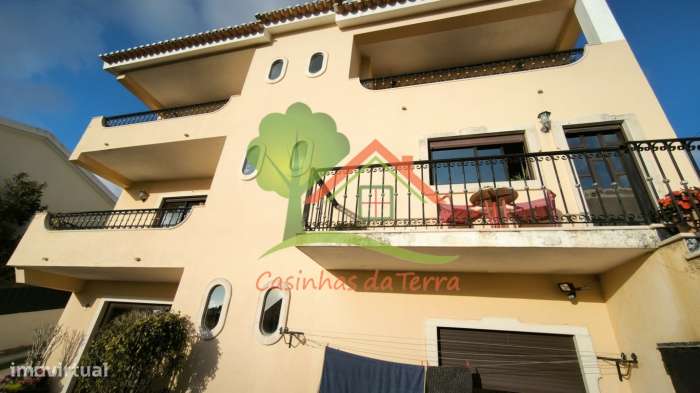 Moradia T5 com Vista de Mar Deslumbrante em Baleia, Carvoeira-46