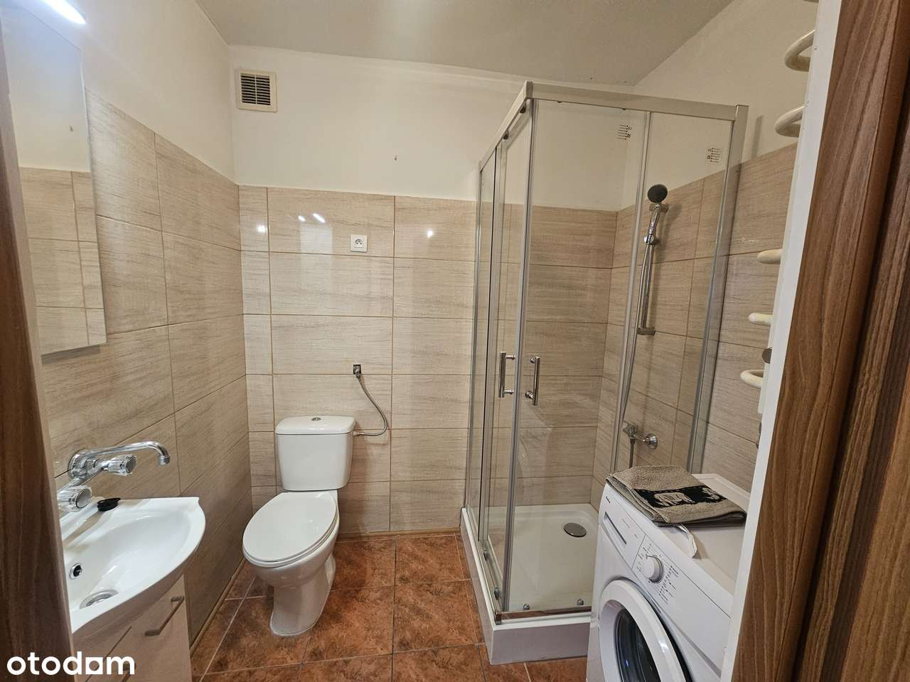 OFF MARKET – zabudowana domem działka. Możliwe usługi i nowa zabudowa-9