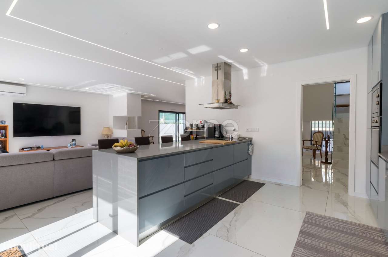 Moradia T3 Famões-13