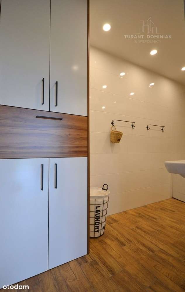 Słoneczne dwupokojowe mieszkanie z balkonem-7