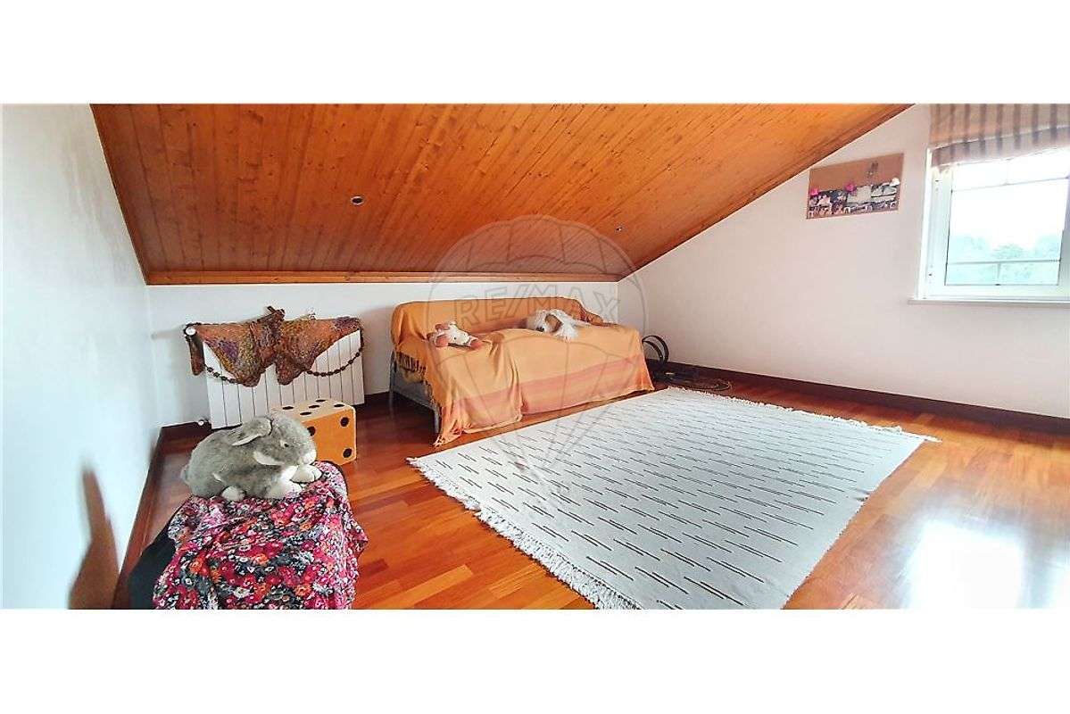 Moradia T3 para venda-18