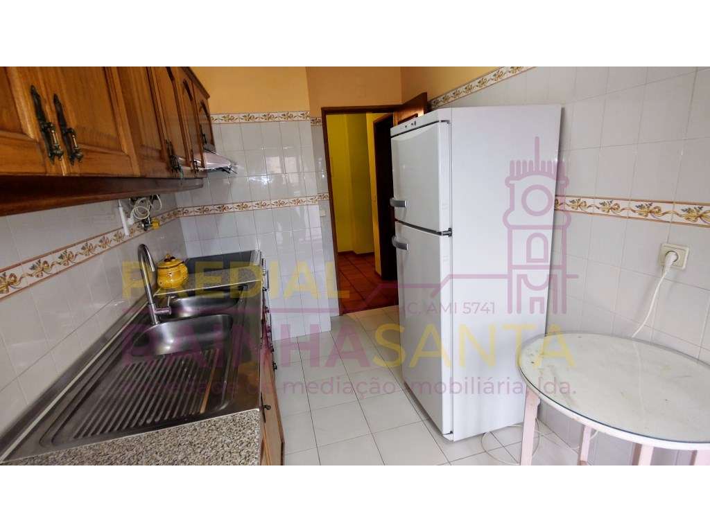 Apartamento T1 mobilado e equipado_ Rua do Brasil - Grande imagem: 2/15