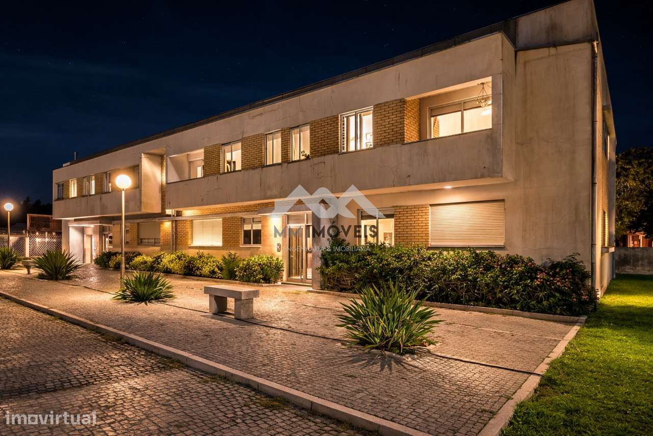 Apartamento T2 | Condomínio Fechado | Maia | Varandas | Box - Grande imagem: 2/55