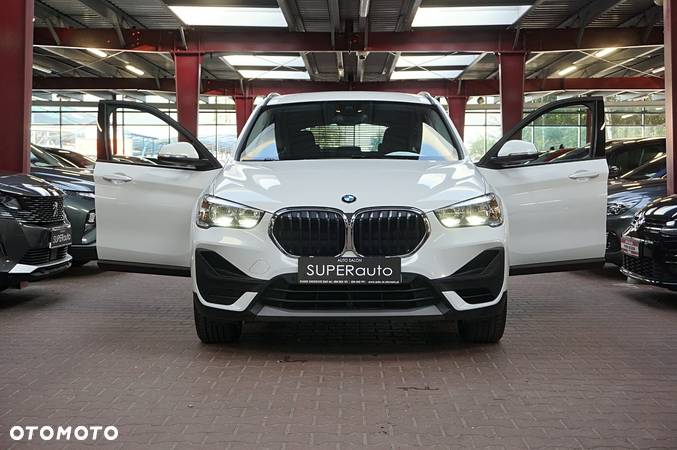 BMW X1 sDrive18i Advantage - 4