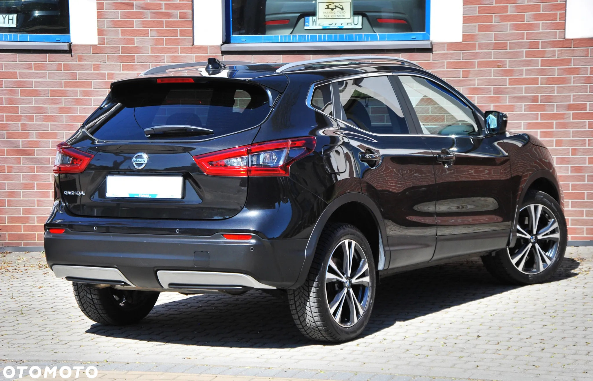 Nissan Qashqai 1.3 DIG-T N-Connecta DCT - 10