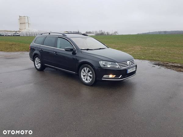 Volkswagen Passat Variant 2.0 TDI BlueMotion Technology Comfortline - 4