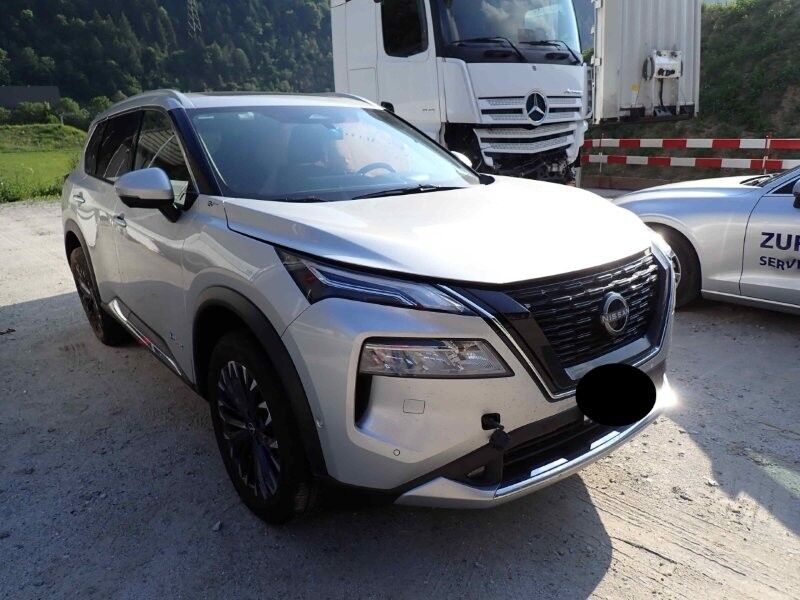 Nissan X-Trail IV 1.5 VC-T e-POWER Tekna e-4ORCE 2025