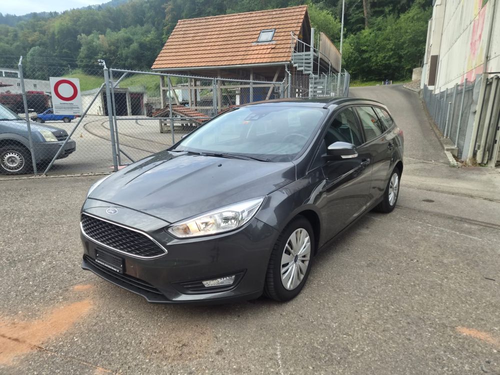 Ford Focus Mk3 (2010-2018) 1.0 EcoBoost Active Business 2017
