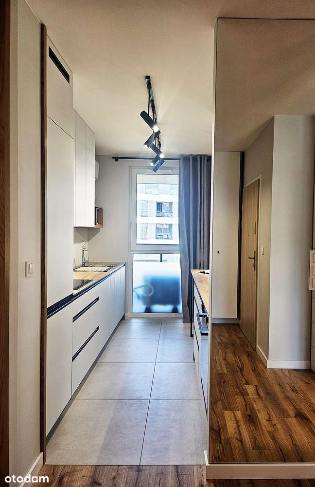 Przepięknie urządzone, bardzo funkcjonalne mieszkanie 3 pokojowe.-9