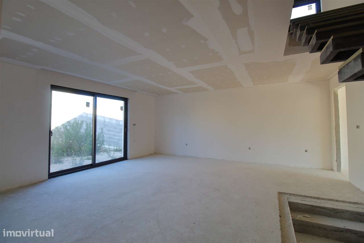 Moradia T4 Venda em Santiago de Piães,Cinfães - Grande imagem: 4/19