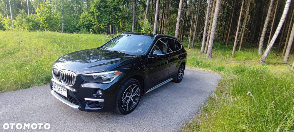 BMW X1 xDrive25i Advantage - 5