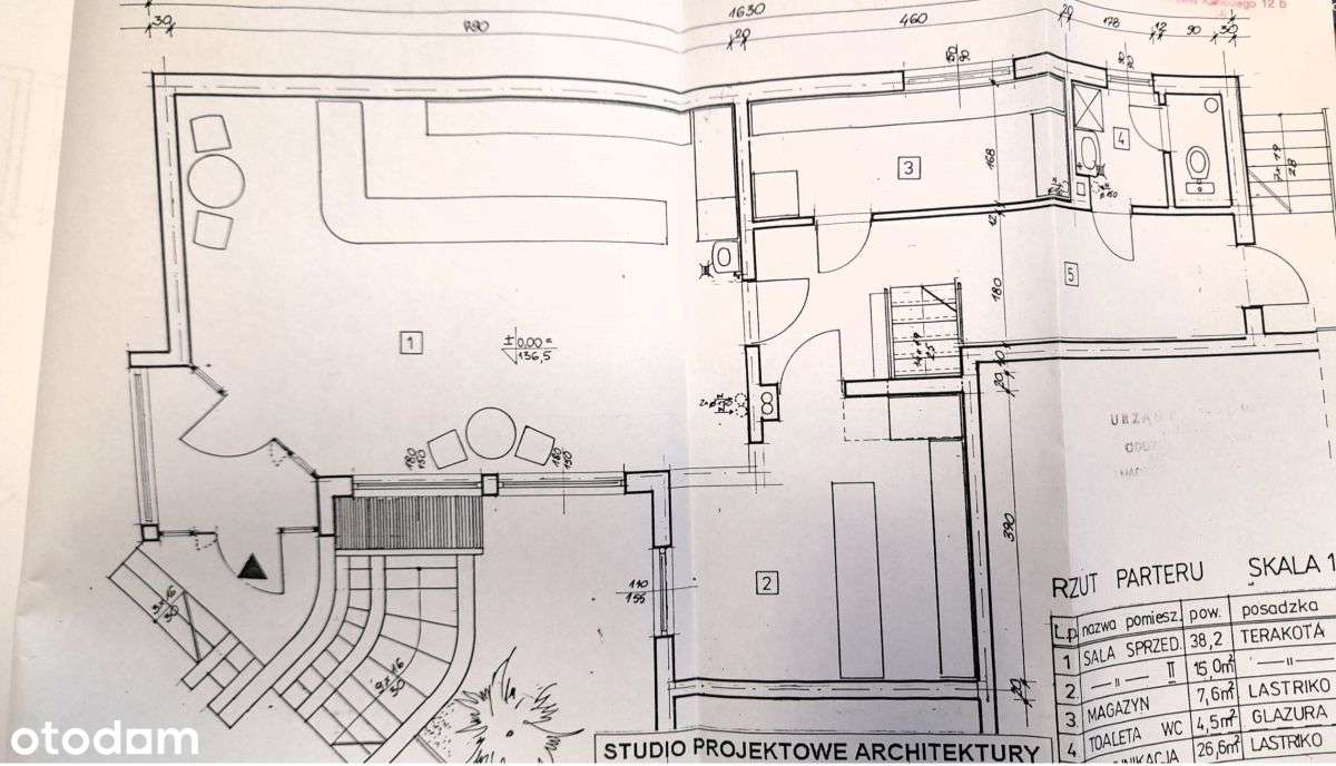 Pawion handlowo-usługowy dwupoziomowy. pow. 183-2