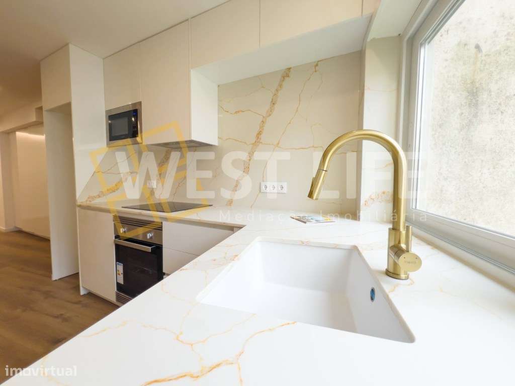 Apartamento T2 TOTALMENTE RENOVADO com terraço! - Excelentes acabam... - Grande imagem: 5/22