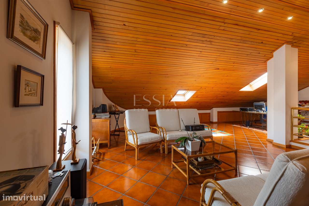 Moradia T4 em Leça da Palmeira | Moradia T4 Porto Matosinhos-25