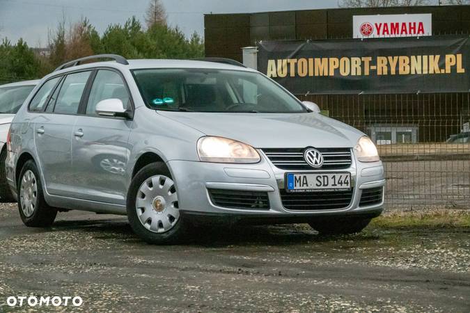 Volkswagen Golf V 1.9 TDI Comfortline - 1