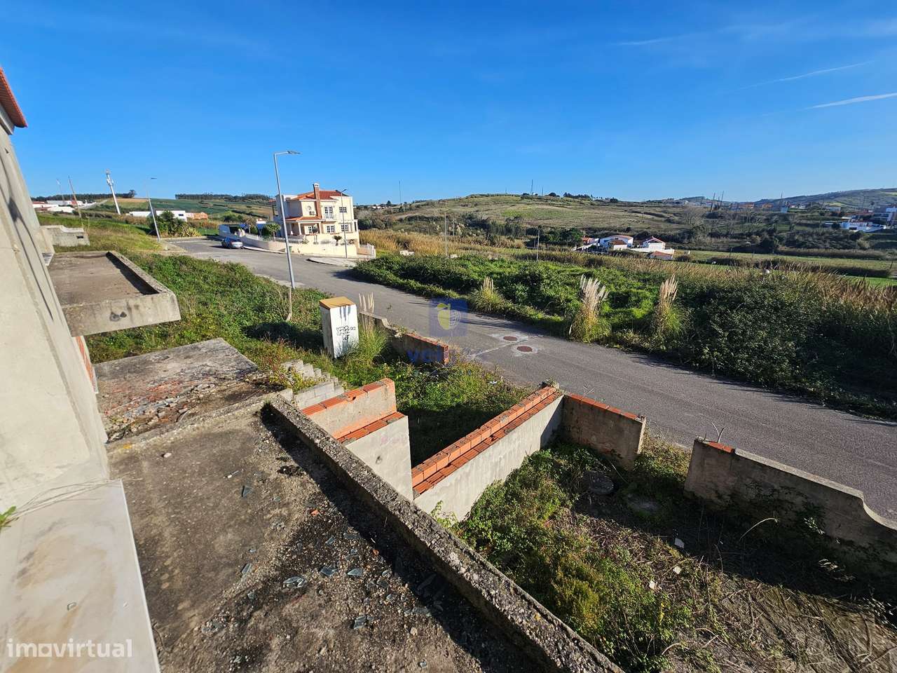 Terreno com 800m², na Lourinhã c/  viabilidade p/ construção de um Pré - Grande imagem: 5/20