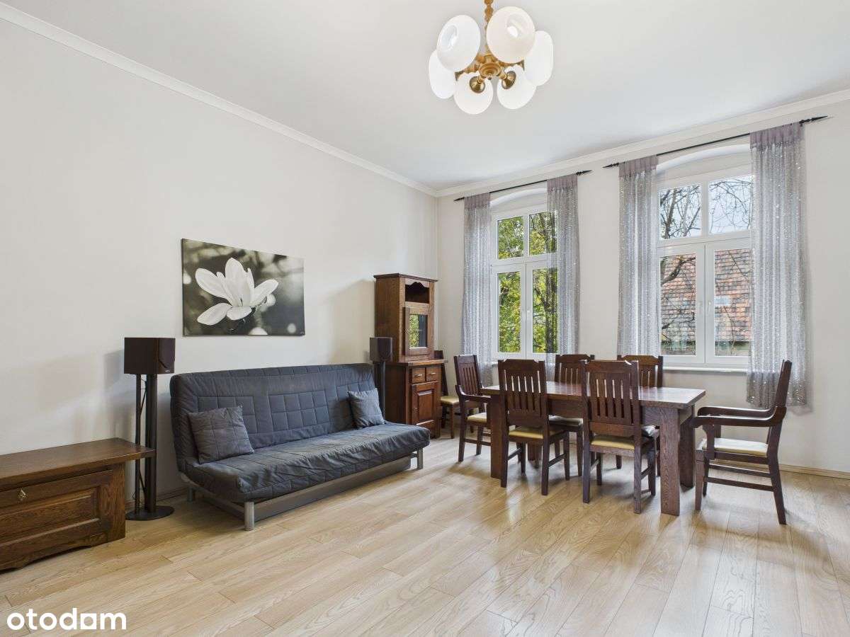 Przestronne mieszkanie w centrum - Pełny obrazek: 3/20