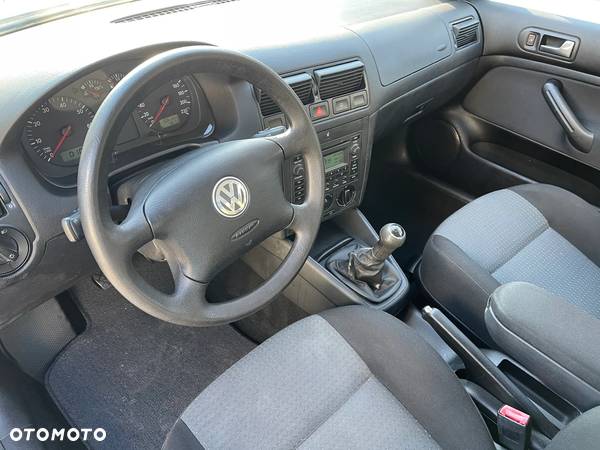 Volkswagen Golf IV 1.4 16V Basis - 14