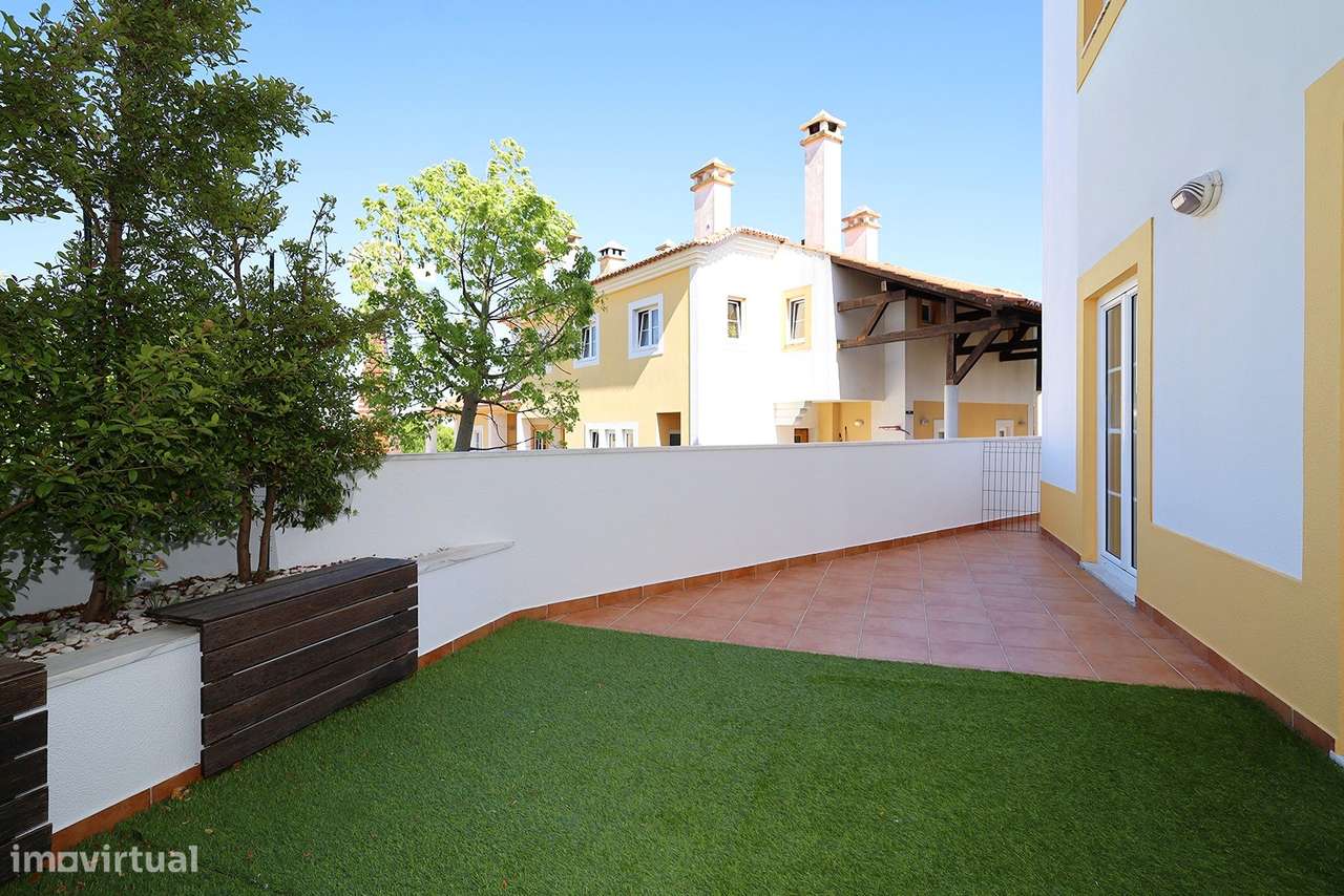 T3 – Quinta da Beloura – Amplos Terraços – Box 3 Carros-31