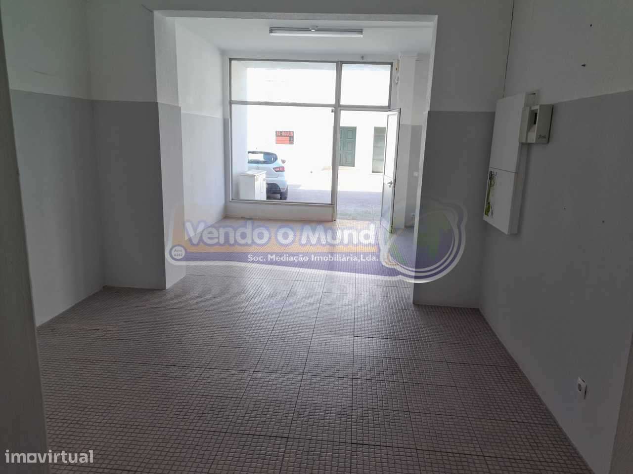 Loja em Salvaterra de Magos (S556) - Grande imagem: 5/9