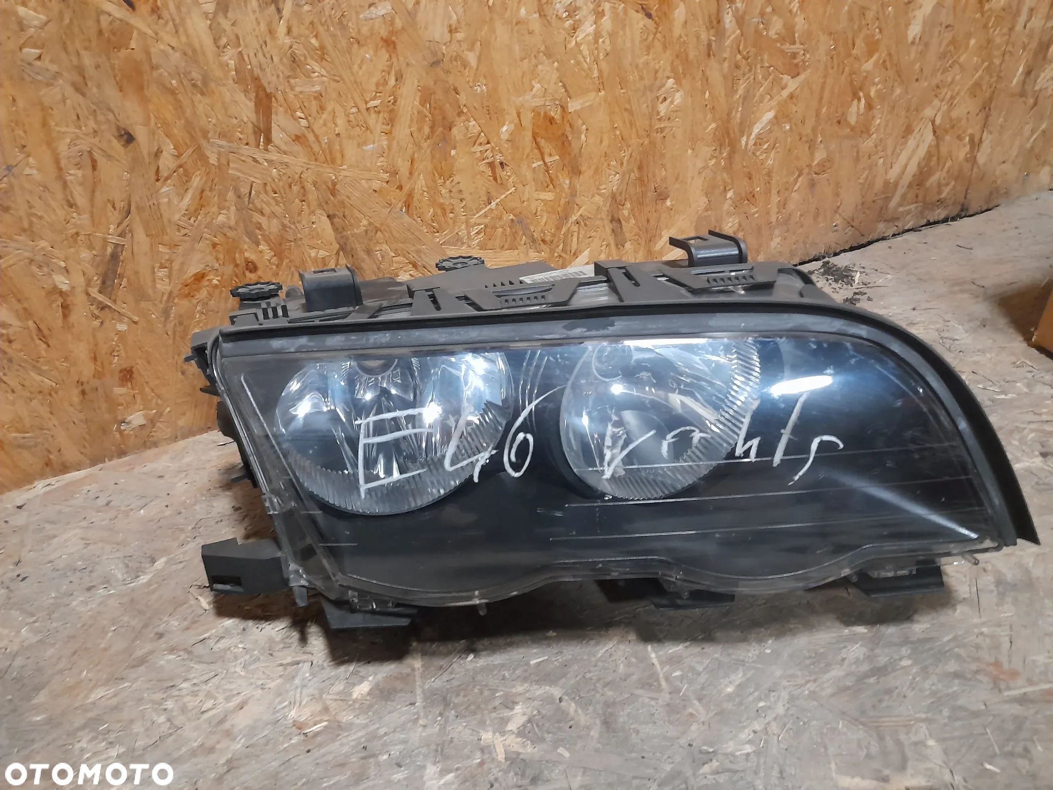 lampa reflektor prawy prawa e46 bmw 3 - 1