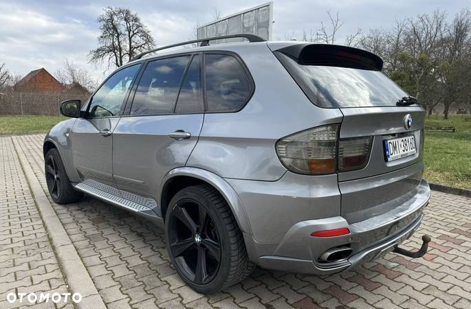 BMW X5 4.8i xDrive - 7