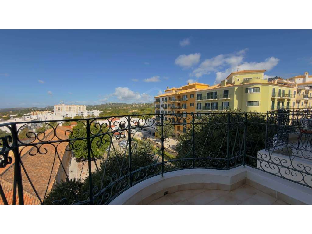 Apartamento T3 em zona centro de Loulé, Algarve-8